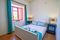 alaybey ada evi